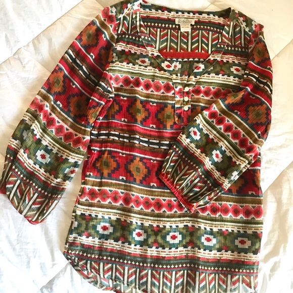 Sheer Aztec Top - Picture 2 of 3